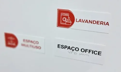 Placa Alto Relevo - 3