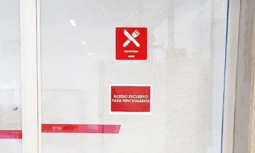 Placa Alto Relevo - 4